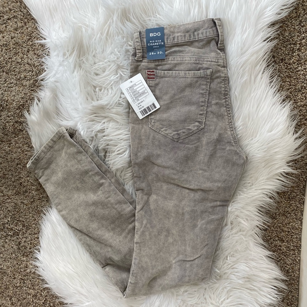 BDG Mid Rise Cigarette Ankle Cords